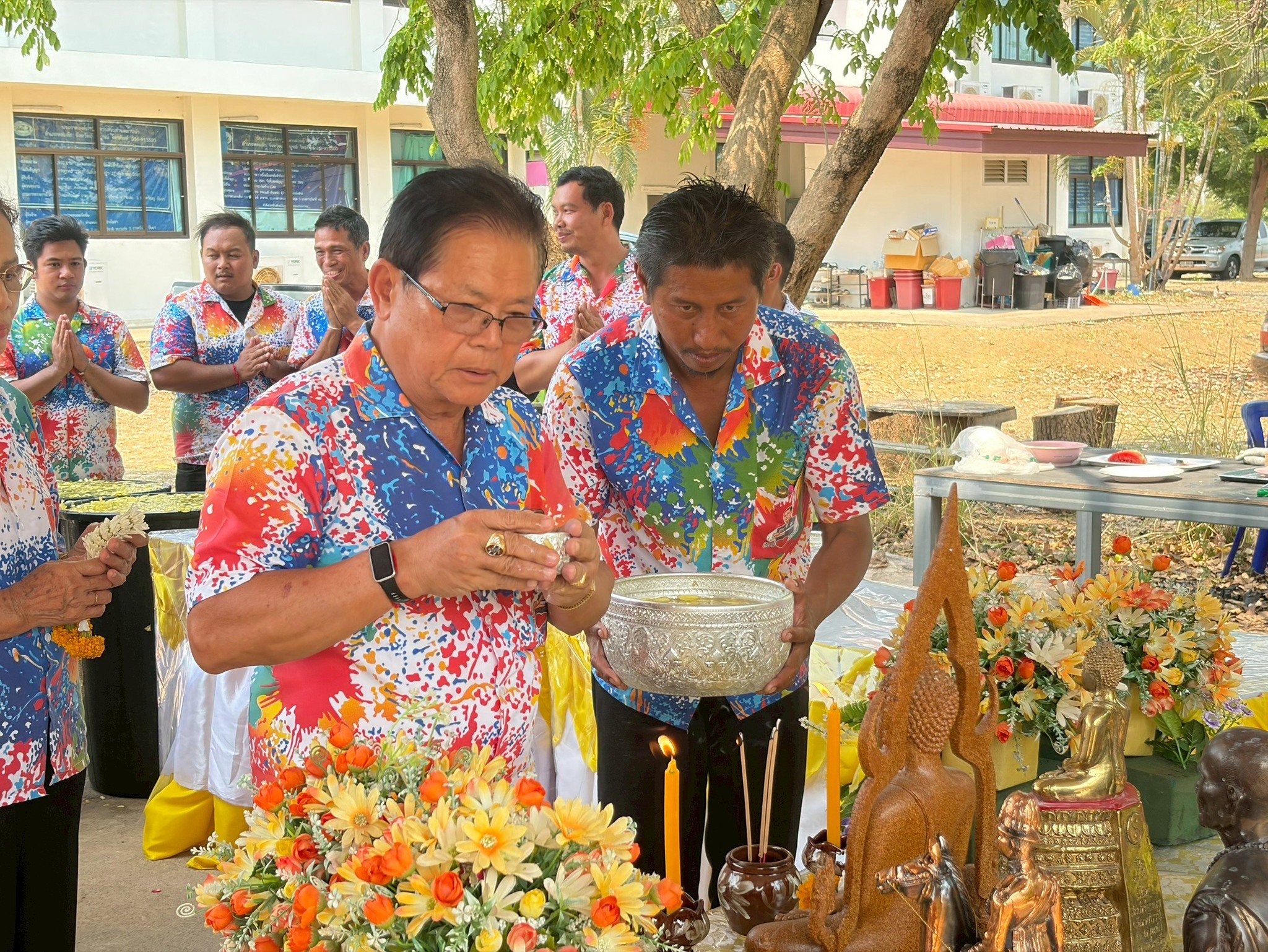 กิจกรรมสืบสานประเพณีสงกรานต์